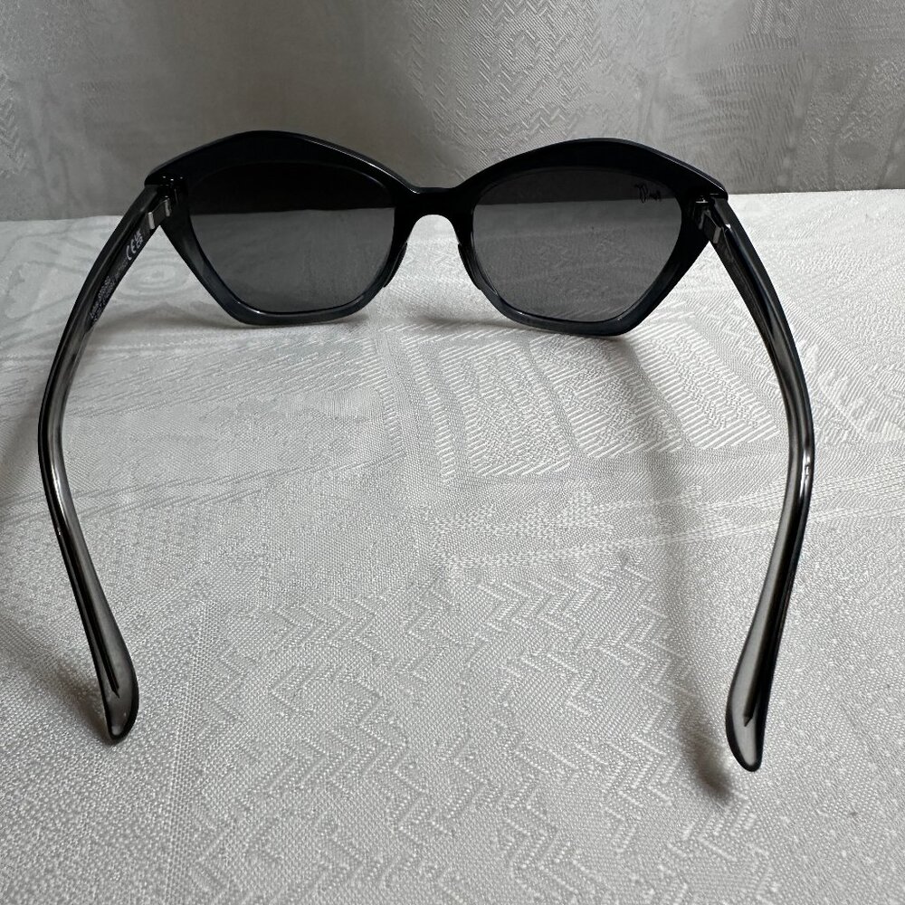 Maui Jim Lotus Black Sunglasses - Picture 4 of 13